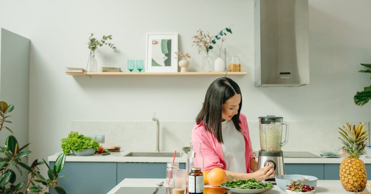 découvrez les stratégies efficaces de persuasion client pour améliorer vos ventes et fidéliser votre clientèle. apprenez à comprendre les besoins de vos clients et à adapter votre approche pour maximiser votre impact commercial.
